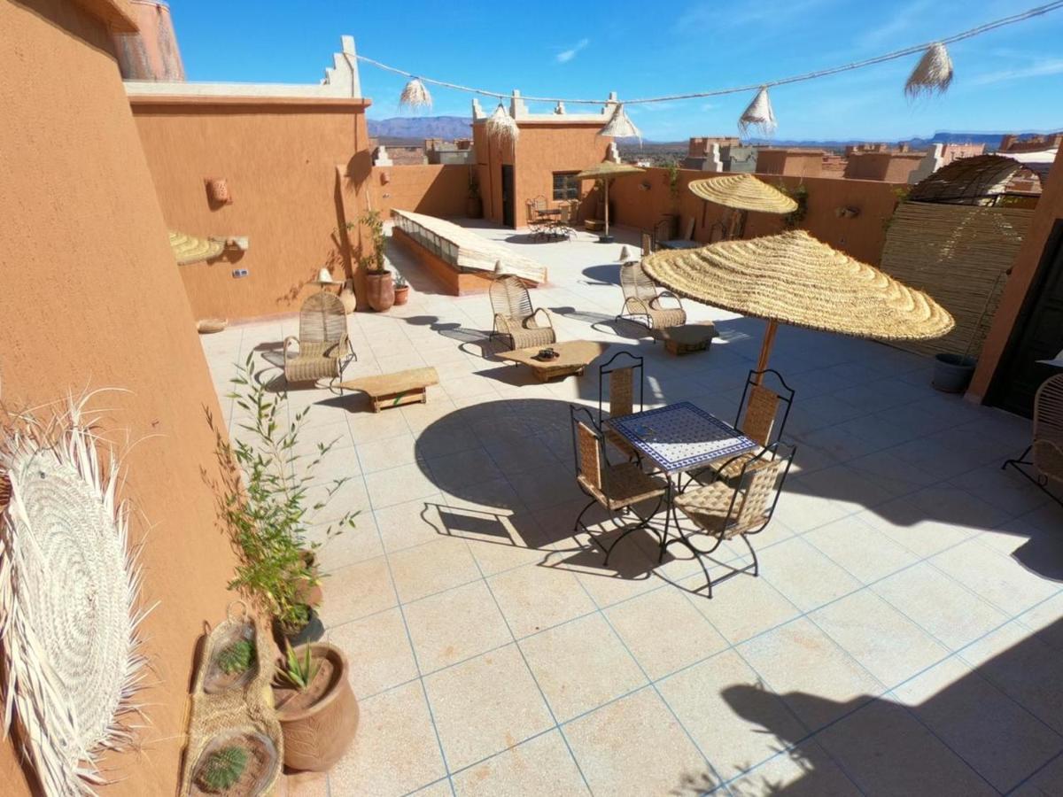 Berber Nomad Kasbah Bed & Breakfast Nkob Exterior photo